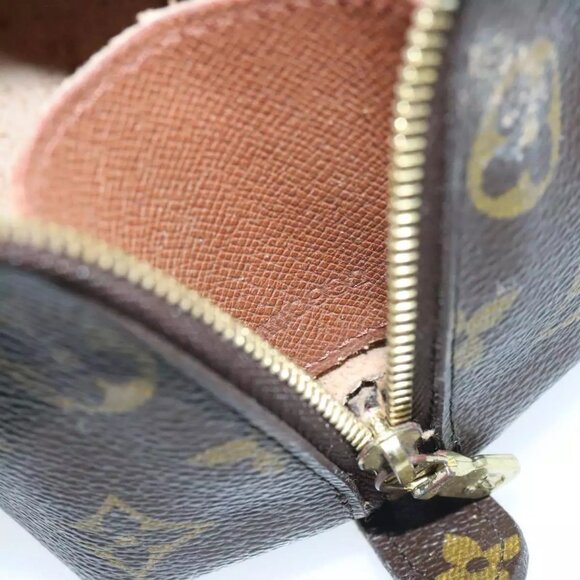 LOUIS VUITTON Monogram Trousse Demi Ronde Cosmetic Pouch M47520 LV Auth 95989 - Picture 11 of 16